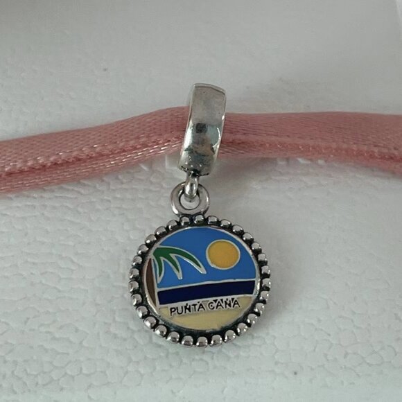 Pandora Punta Cana Dominican Republic Charm - Picture 3 of 4